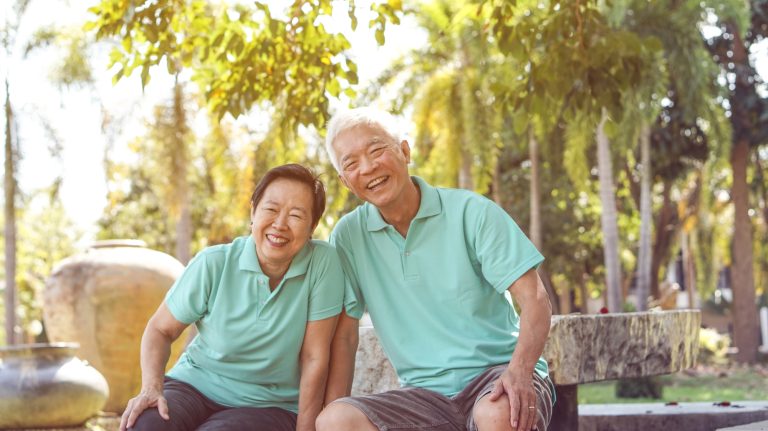 12 Fun Activities for Seniors With Limited Mobility